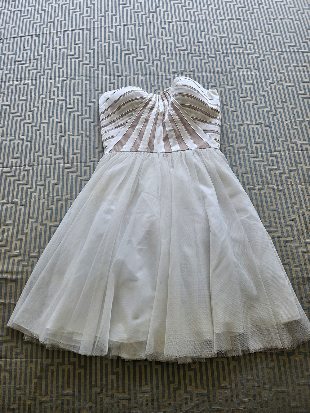 Aidan Mattox White and Blush Strapless Tulle Party Dress